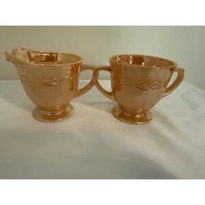 Vintage Fire King  Peach Colored  Lusterware  Sugar‎ And Creamer  Set